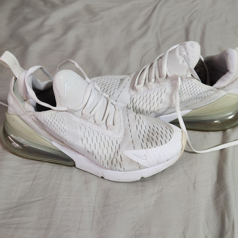 Nike Air Max 270